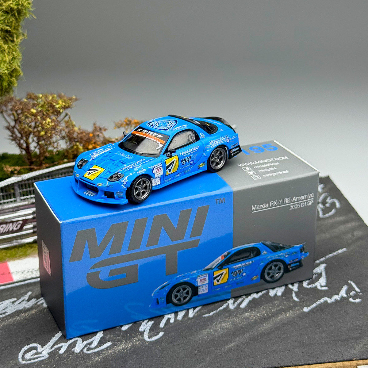 MINIGT 1:64 Mazda RX-7 RE-Amem - Die Cast Car 1 64 ulasan dan harga