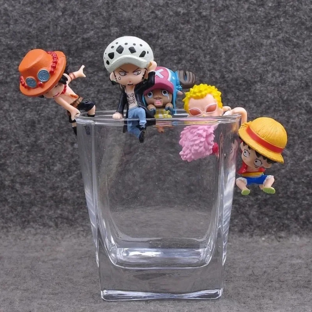 One Piece Chopper Luffy Law Do - Capsule Toy Gashapon ulasan dan harga